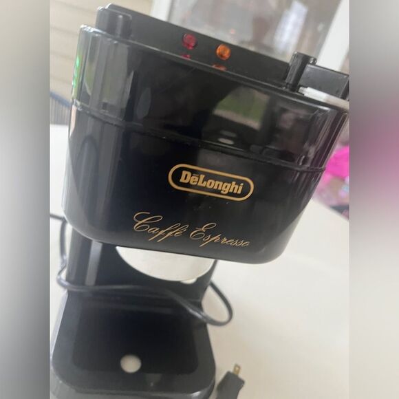 Delonghi Cafe Espresso Maker CE-20F Black - Picture 7 of 8